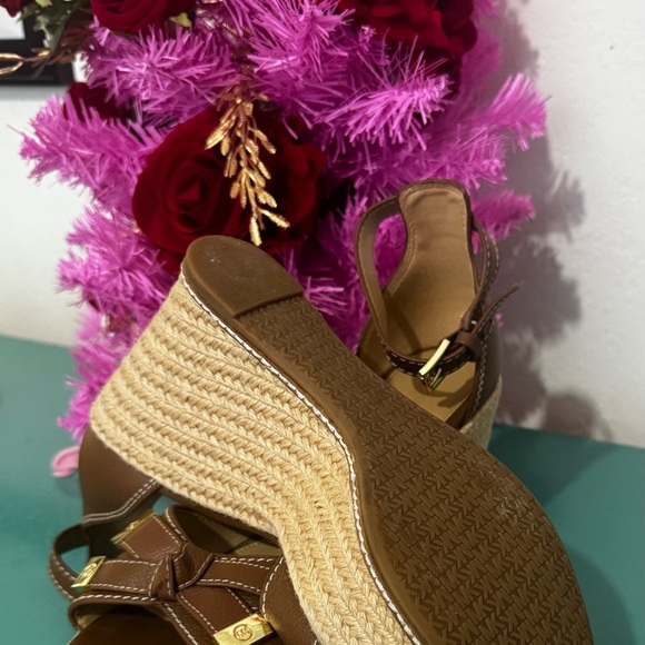 Michael Kors Brown Leather Wedge Sandals – Size 8M – Pre-Owned – Great Condition - Picture 3 of 5